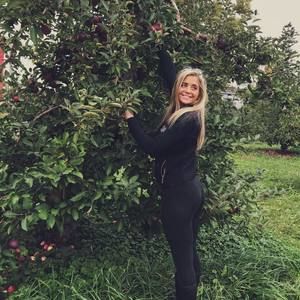 Meet your Posher, Taylor